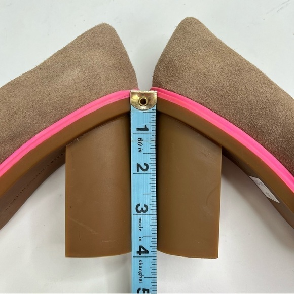 NEW UNITED Nude Tan Suede Barbie Pink Trim Stacked Heel Spring Base Pumps Heels - Picture 12 of 12